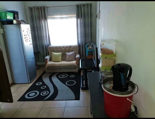1 BEDROOM APARTMENT TO LET IN GOODWOOD CENTRAL